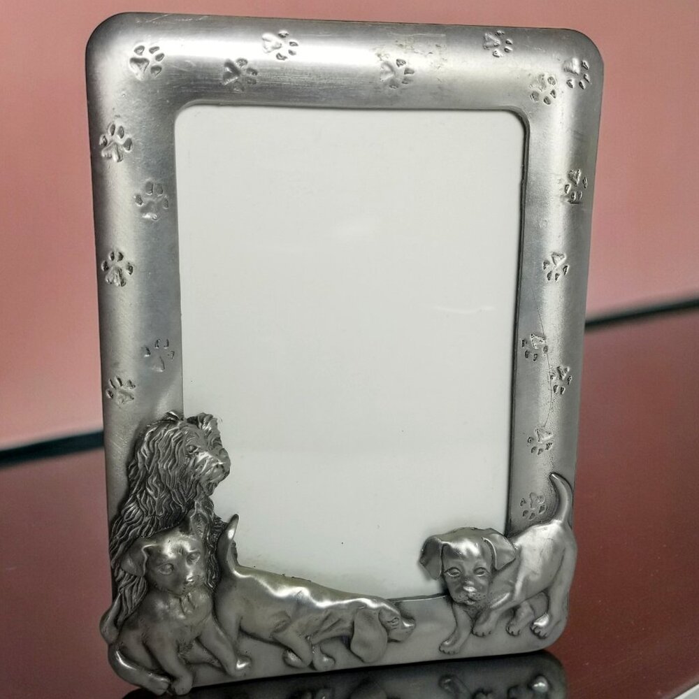Vintage Seagull Picture Photo Frame Dogs & Puppy Pewter Pets 4x6 Silvertone 1993